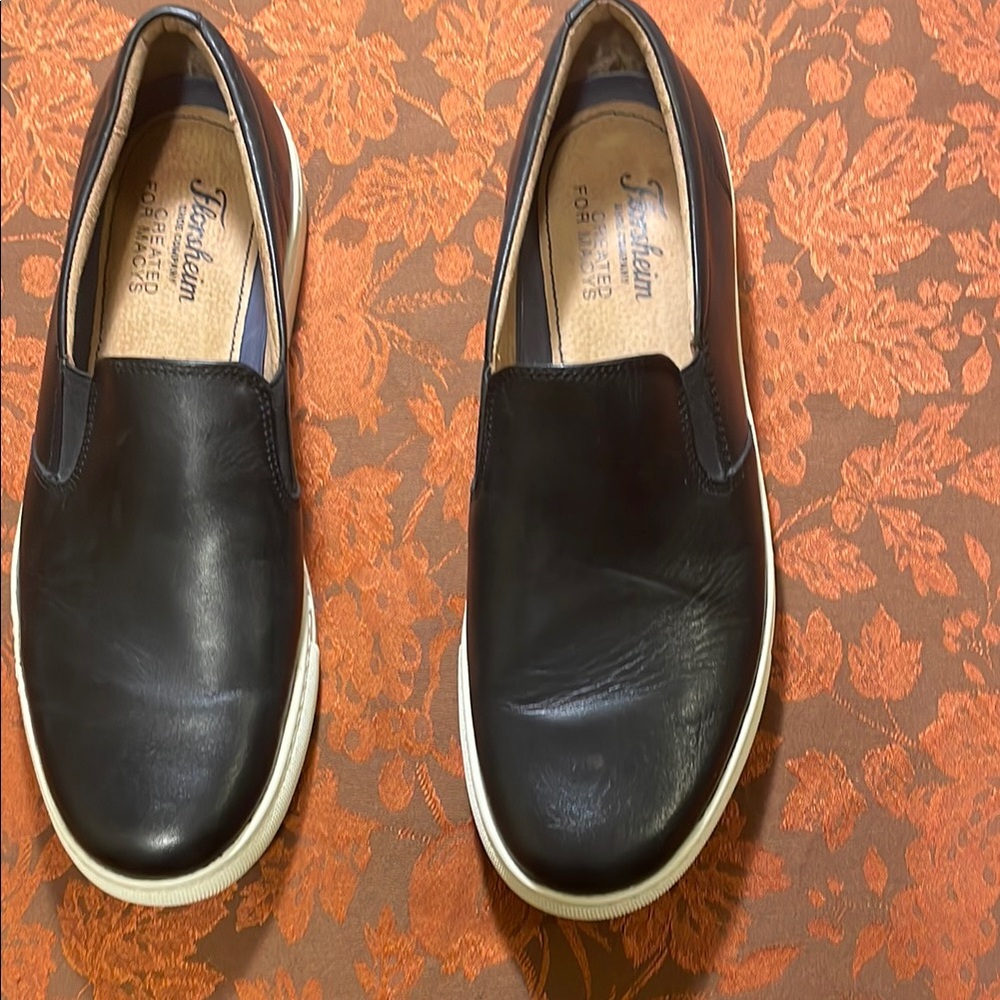 Florsheim Black Leather Loafers Slip-On Style. Created for Macy’s Size 10.5 $110
